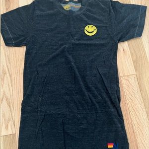 Dark grey/black smiley appliqué tee